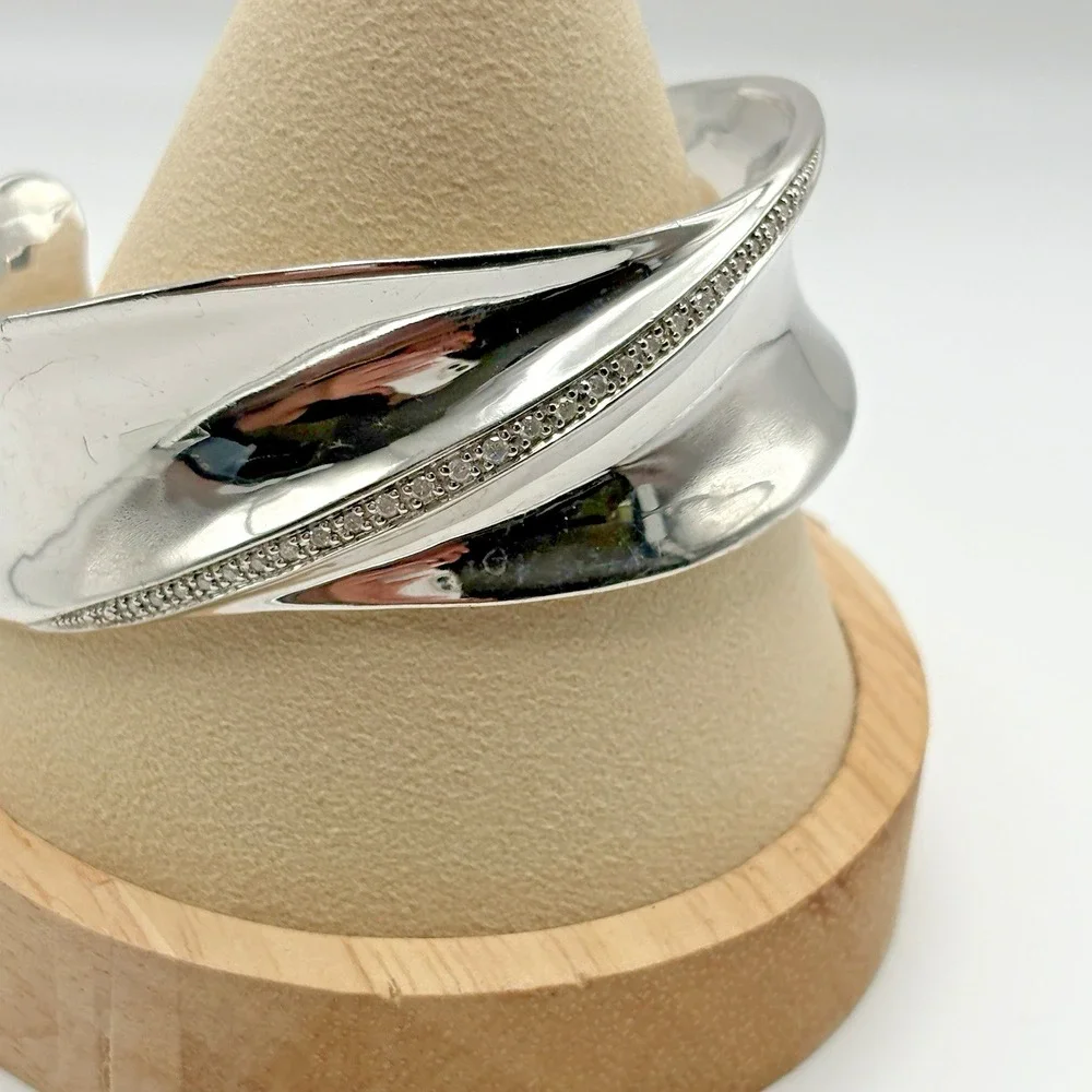 Alwand Vahan alwand vahan